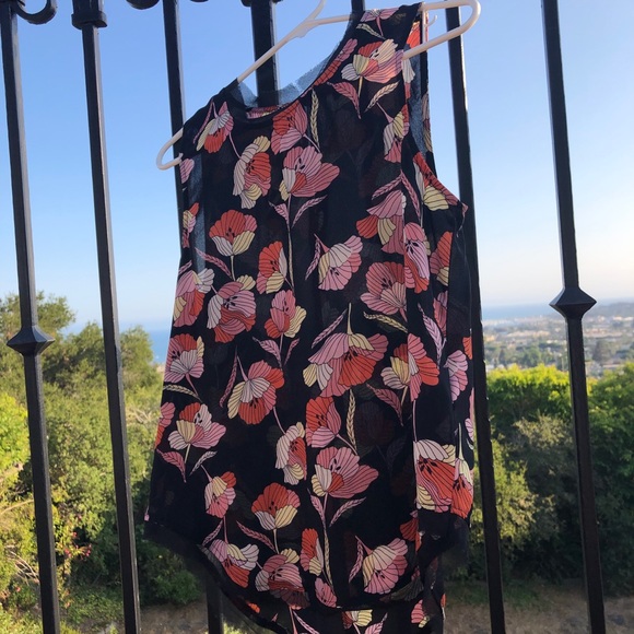 Flower retro pattern shell top - Picture 1 of 2